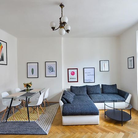 Old Town Sq. Apartment Πράγα Εξωτερικό φωτογραφία