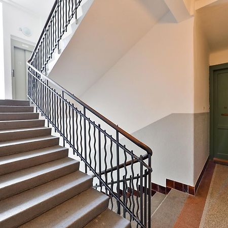 Old Town Sq. Apartment Πράγα Εξωτερικό φωτογραφία