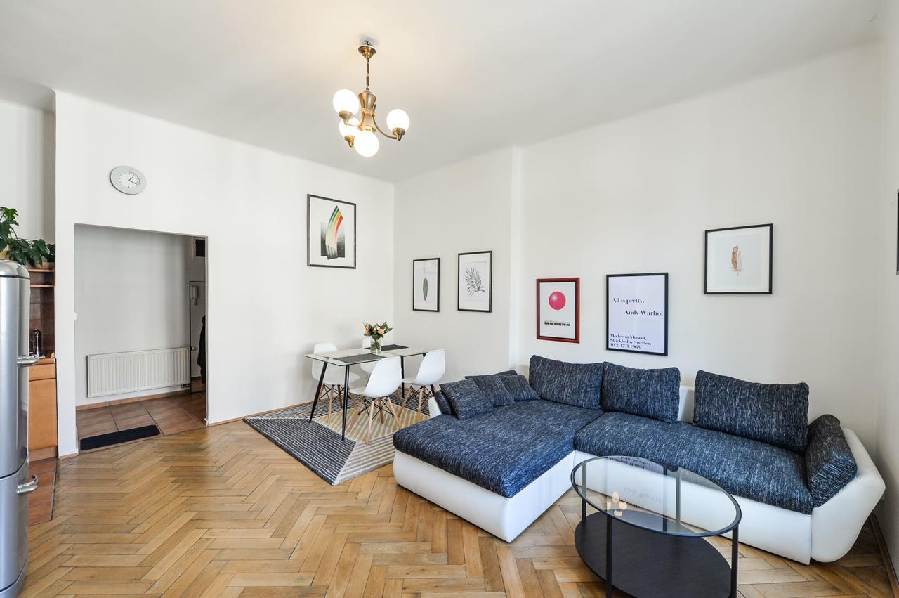 Old Town Sq. Apartment Πράγα Εξωτερικό φωτογραφία